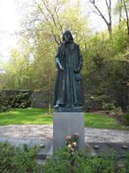 Пам’ятник Яну Амосу Коменському на території Меморіального комплексу Яна Амоса Коменського у м. Фулнек Чехія