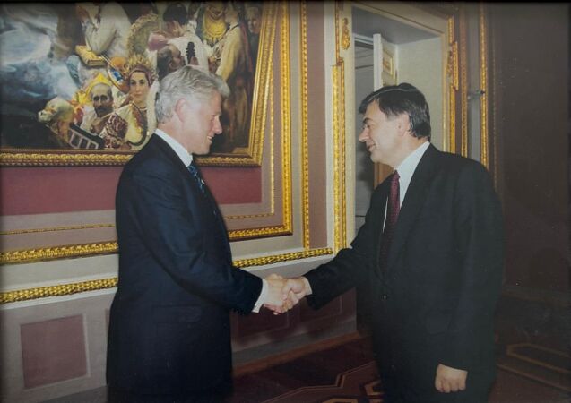 Зустріч із Біллом Клінтоном - 42-м Президентом Сполучених Штатів Америки (2016)