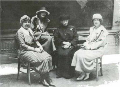 Українська делегація на Міжнародному Жіночому Конгресі у Римі 1923 р.