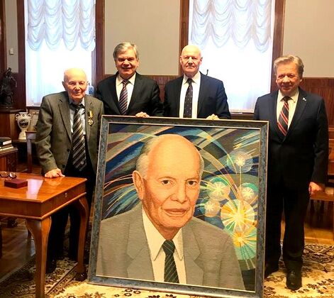 Вітання зі сторічним ювілеєм Бориса Євгеновича Патона